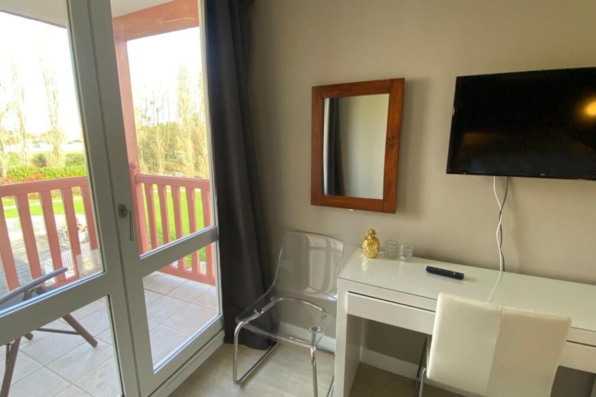 Le Touquet Very Nice 6 Person Apart With Swimming Pool Tennis Court And Car Park 202 מראה חיצוני תמונה